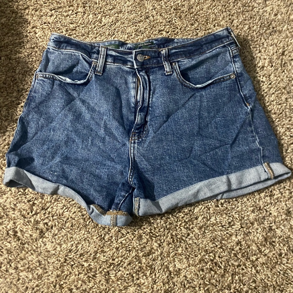 brand wild fable size 12